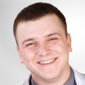 Волков Денис Александрович, стоматолог-терапевт