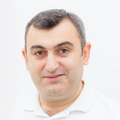 Басманджан Андраник Карюнович, стоматолог-хирург