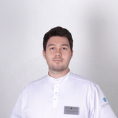 Погорелов Ринат Александрович, стоматолог-терапевт