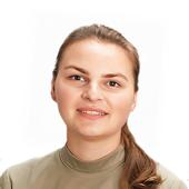 Шарова Анастасия Михайловна, стоматолог-терапевт