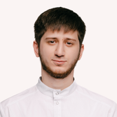 Алиев Амир Гамзатович, стоматолог-хирург