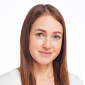 Коваленко Александра Юрьевна, стоматолог-терапевт