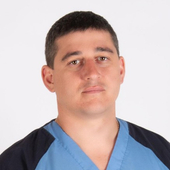 Троценко Эдуард Александрович, массажист