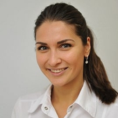 Константинова Екатерина Евгеньевна, стоматолог-терапевт