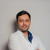 Лавриненко Тимур Артурович, гинеколог