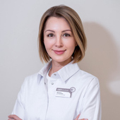 Оконская Юлия Игоревна, пластический хирург