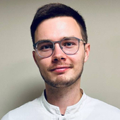 Маслаков Константин Максимович, педиатр