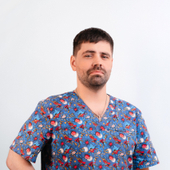 Высоцкий Виталий Вячеславович, стоматолог-терапевт