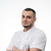 Рустамов Вадим Кафланович, стоматолог-терапевт