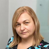 Токарева Елена Юрьевна, стоматолог-терапевт