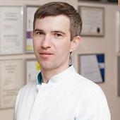 Трухан Александр Владимирович, стоматолог-хирург