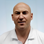 Свеженцев Владимир Геннадьевич, хирург