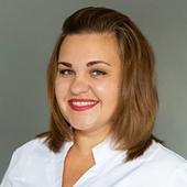 Гнидкина Екатерина Леонидовна, стоматолог-терапевт