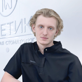 Жуйков Александр Андреевич, стоматолог-хирург