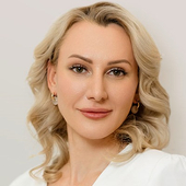 Шатрова Оксана Владимировна, врач-косметолог