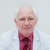 Карипиди Геннадий Константинович, хирург