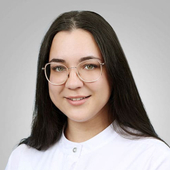 Зазвонова Вероника Сергеевна, стоматолог-терапевт