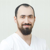 Тарханян Карен Григорьевич, стоматолог-хирург