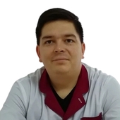 Янышев Денис Наилевич, невролог