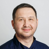 Кронидов Андриян Леонидович, массажист