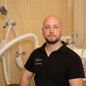 Зотов Алексей Игоревич, стоматолог-терапевт