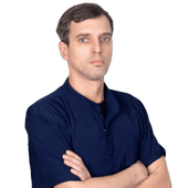 Семенихин Константин Евгеньевич, детский стоматолог