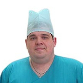 Романов Евгений Викторович, стоматолог-терапевт