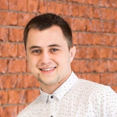 Бобров Денис Сергеевич, стоматолог-ортопед