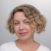 Хромова Елена Владимировна, стоматолог-терапевт