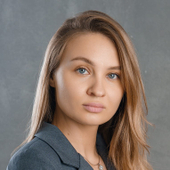 Ахметзянова Эльвина Рауфатовна, стоматолог-терапевт