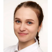 Севостьянова Евгения Валерьевна, стоматолог-терапевт