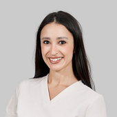 Улагашева Алина Ибрагимовна, пластический хирург