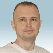 Евсеев Роман Олегович, стоматолог-терапевт