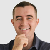 Пахоруков Эдуард Сергеевич, стоматолог-терапевт