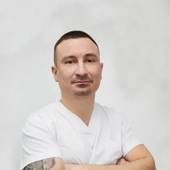 Валенза Константин Олегович, стоматолог-терапевт