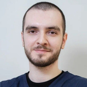 Хачатрян Каро Ашотикович, стоматолог-терапевт