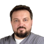 Лобанов Евгений Викторович, стоматолог-хирург