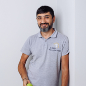 Карслидис Никос Федорович, стоматолог-терапевт