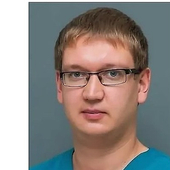 Козлов Антон Сергеевич, стоматолог-терапевт