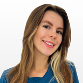 Семенова Карина Игоревна, стоматолог-хирург