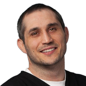 Омаров Дадаш Халипаевич, стоматолог-хирург