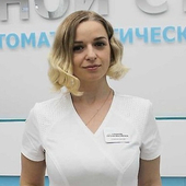 Курьянова Евгения Максимовна, стоматолог-терапевт