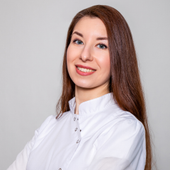 Шестова Юлия Андреевна, офтальмолог