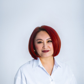 Чжен Елена Иннокеньевна, врач-косметолог