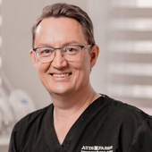 Гладков Станислав Рудольфович, стоматолог-ортопед