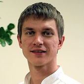 Гурьянов Павел Андреевич, стоматолог-терапевт