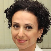 Ефремова Анна Аврамовна, стоматолог-хирург