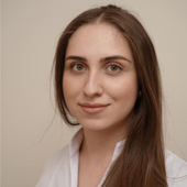 Малахмаева Зульхижат Маламагомедовна, стоматолог-терапевт