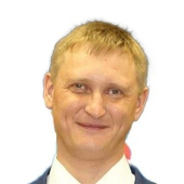 Устюжанинов Олег Евгеньевич, врач скорой помощи