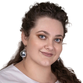 Неделько Видана Олеговна, стоматолог-терапевт